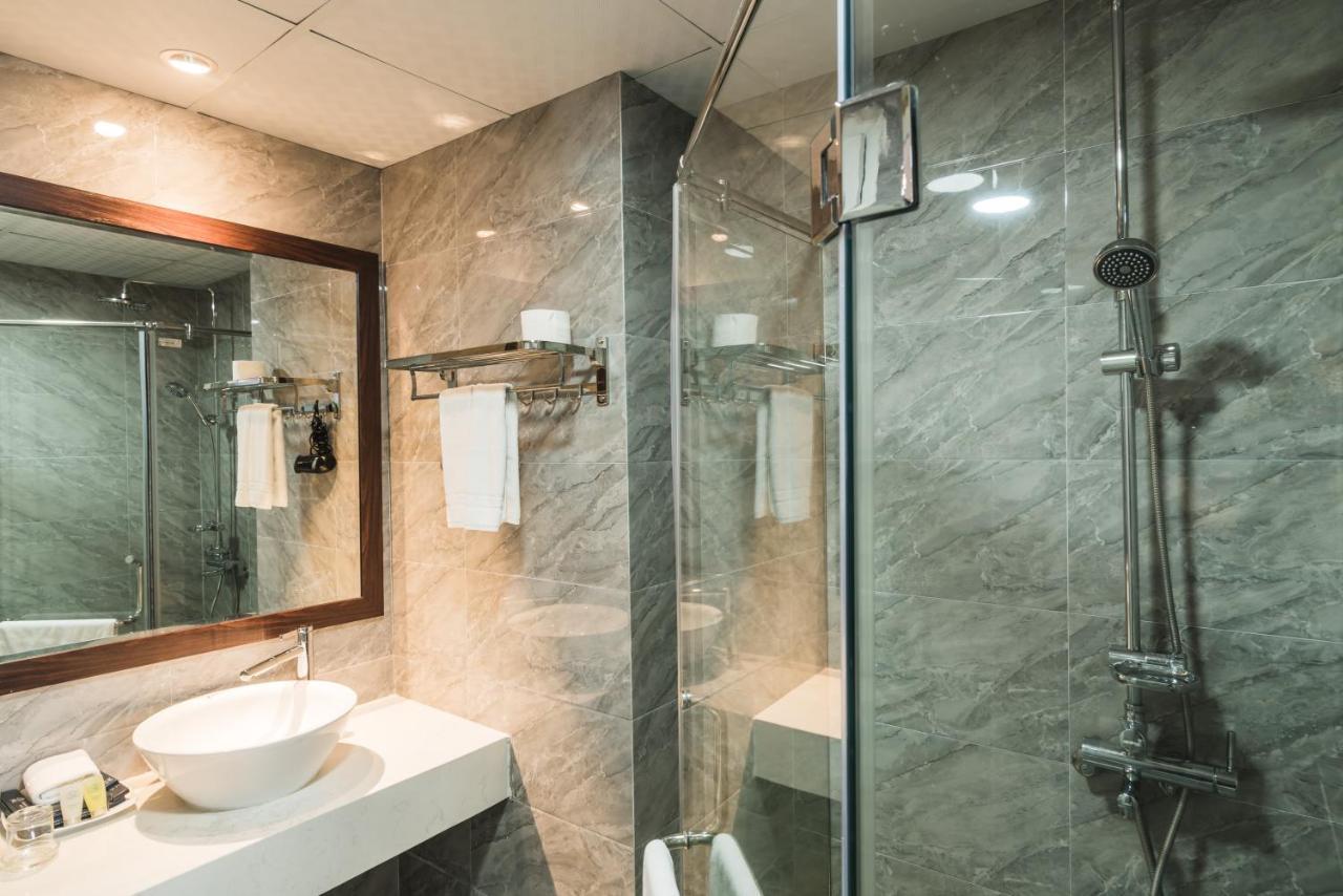 Hotel Crystal Pearl