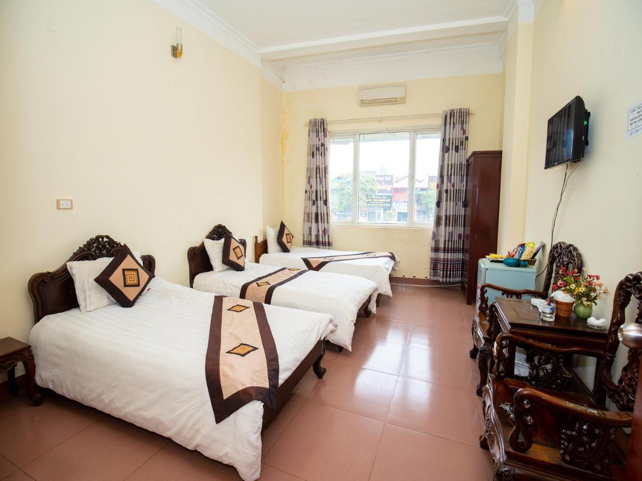 Ho Sen Xanh 2* Hanoi