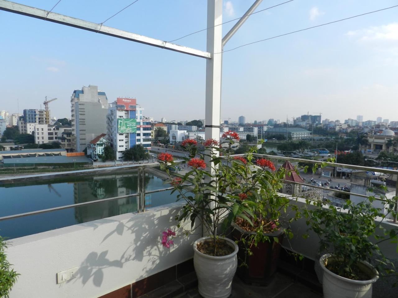 Green Hotel Hotel