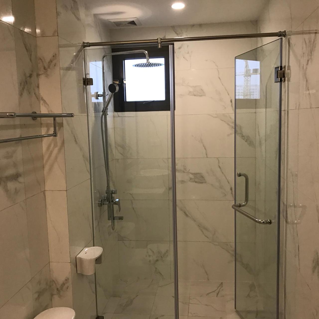 Rosarian 3* Hanoi