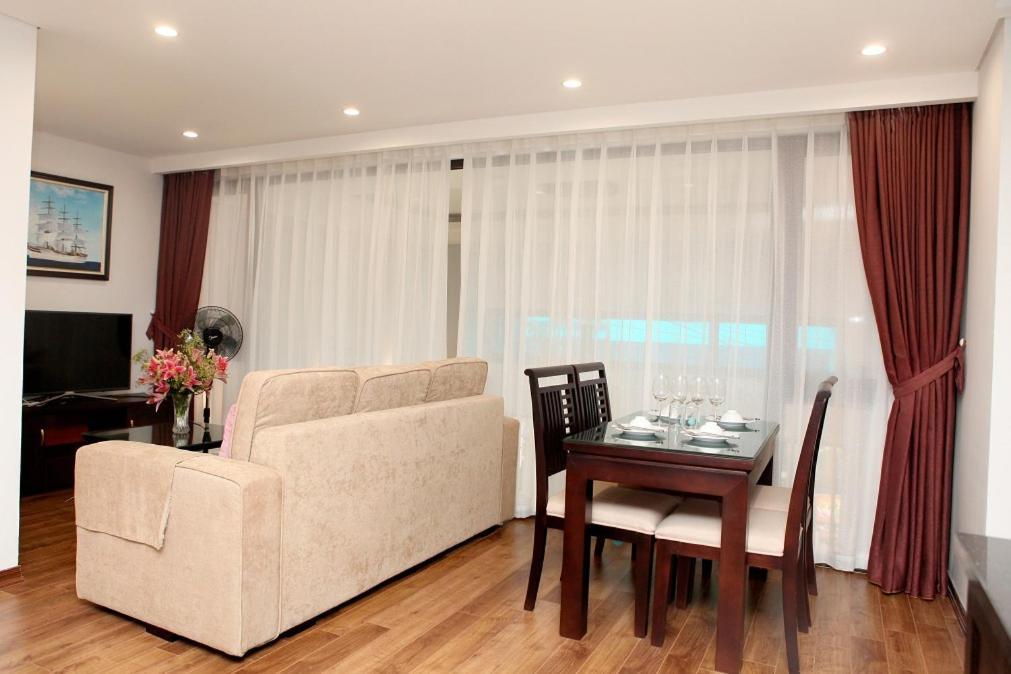 Monaco Building Double Queen Bedroom *