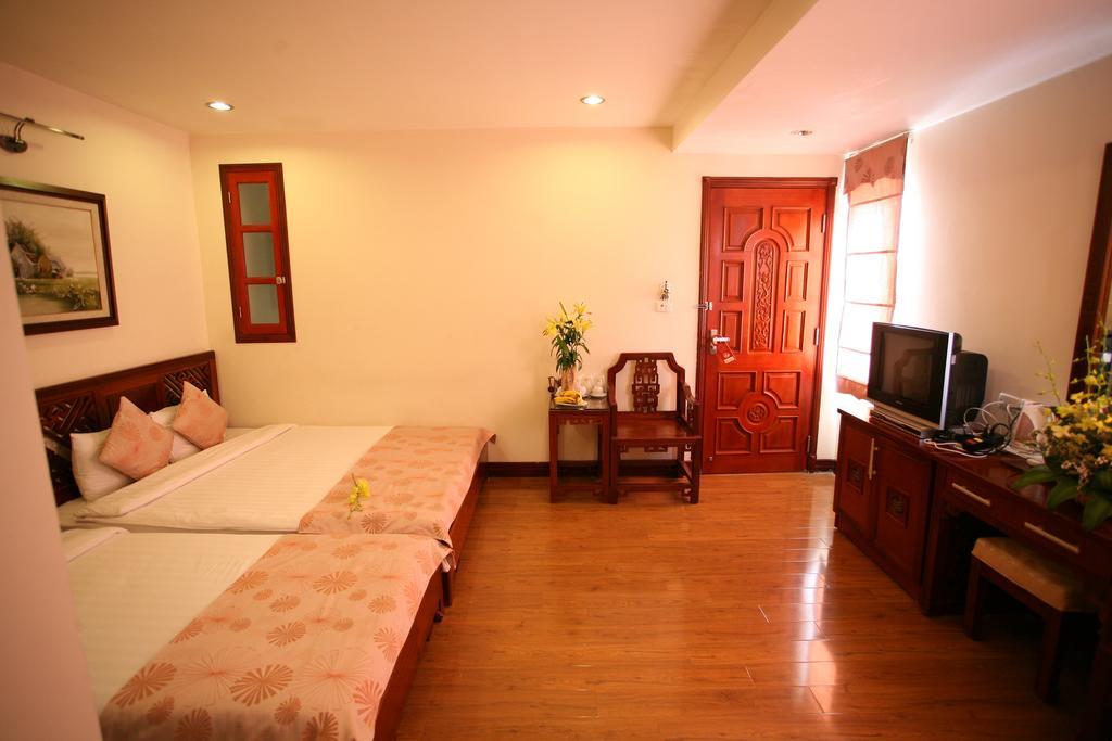 Bay Luxury - Graceful 21 Hang Phen Hanoi