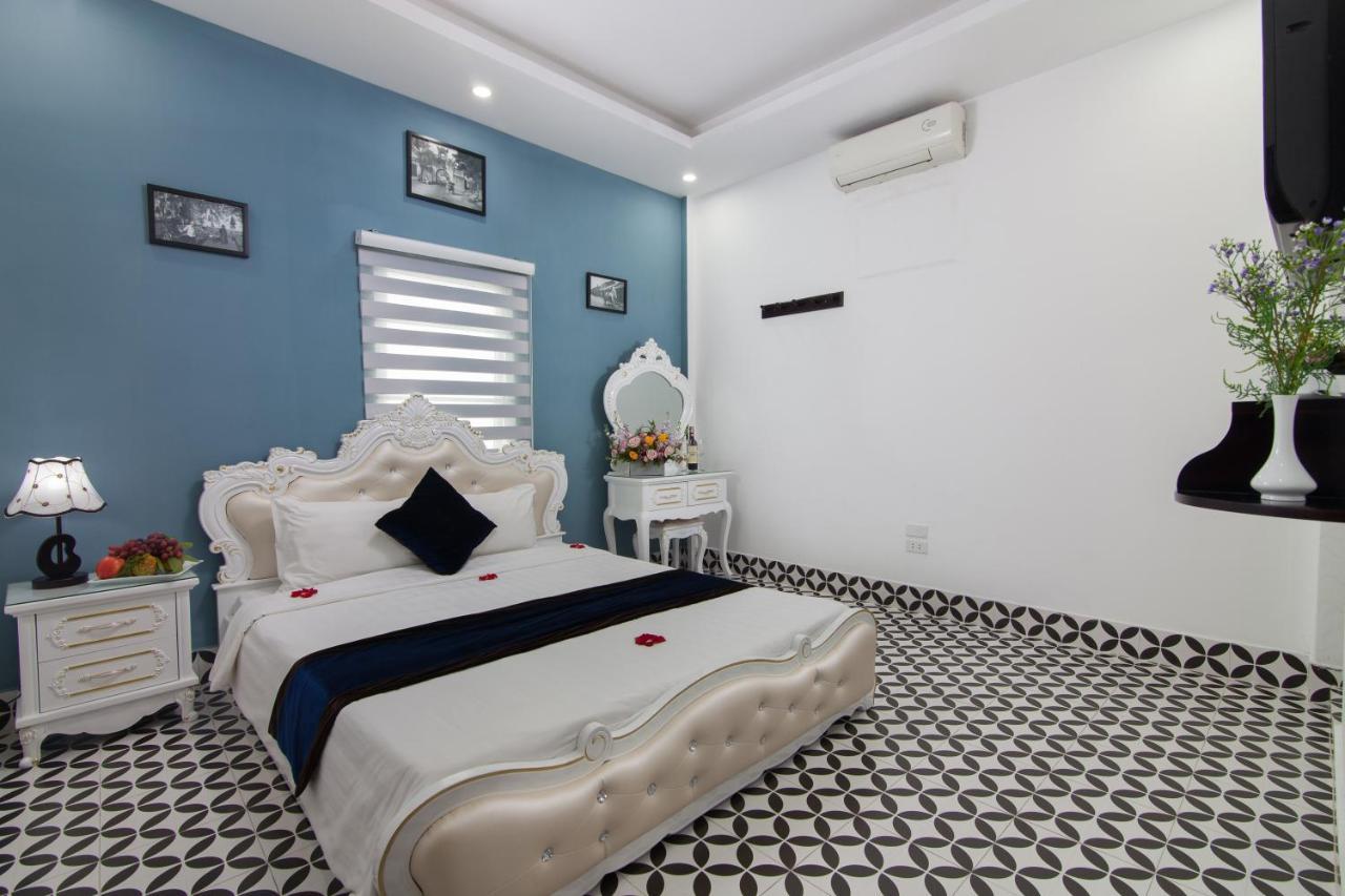 Boutique House