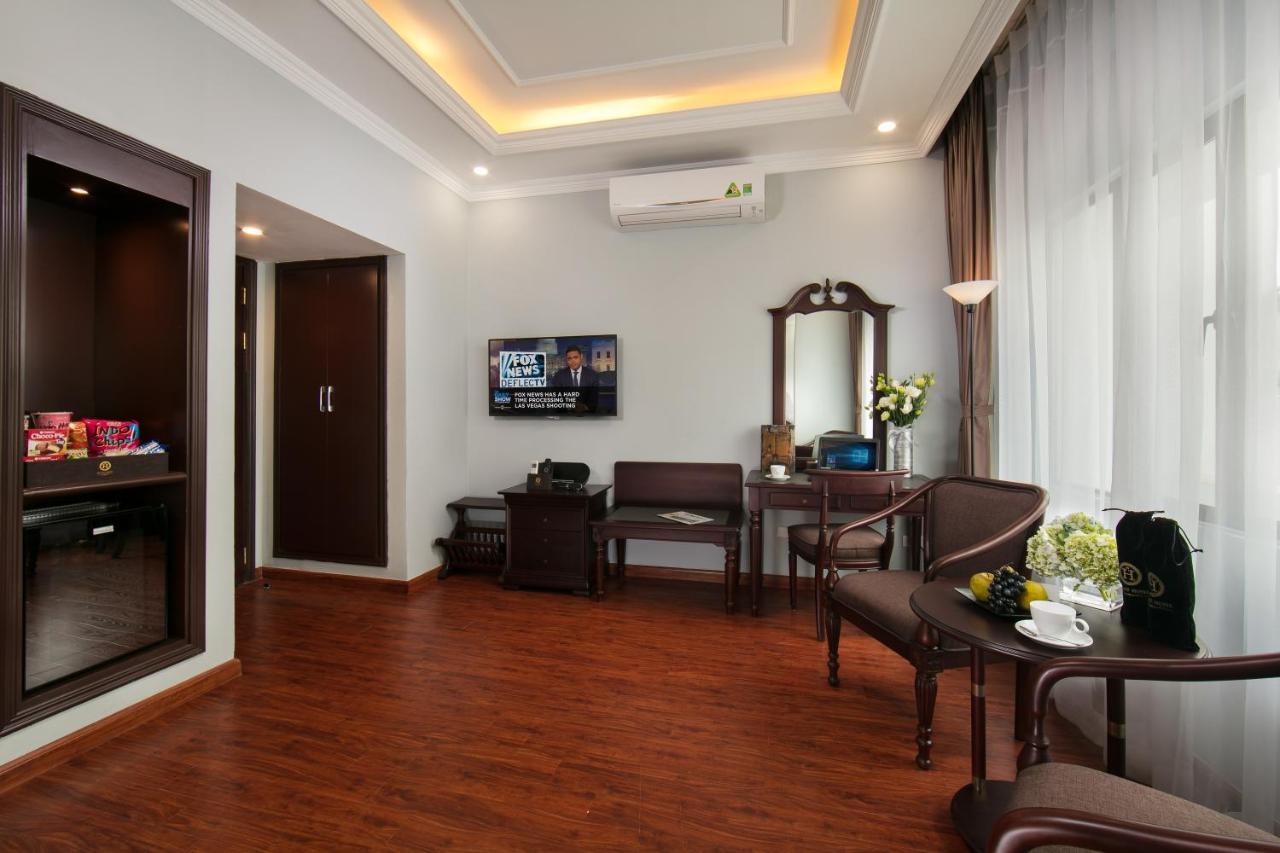 Hotel Halais 4*