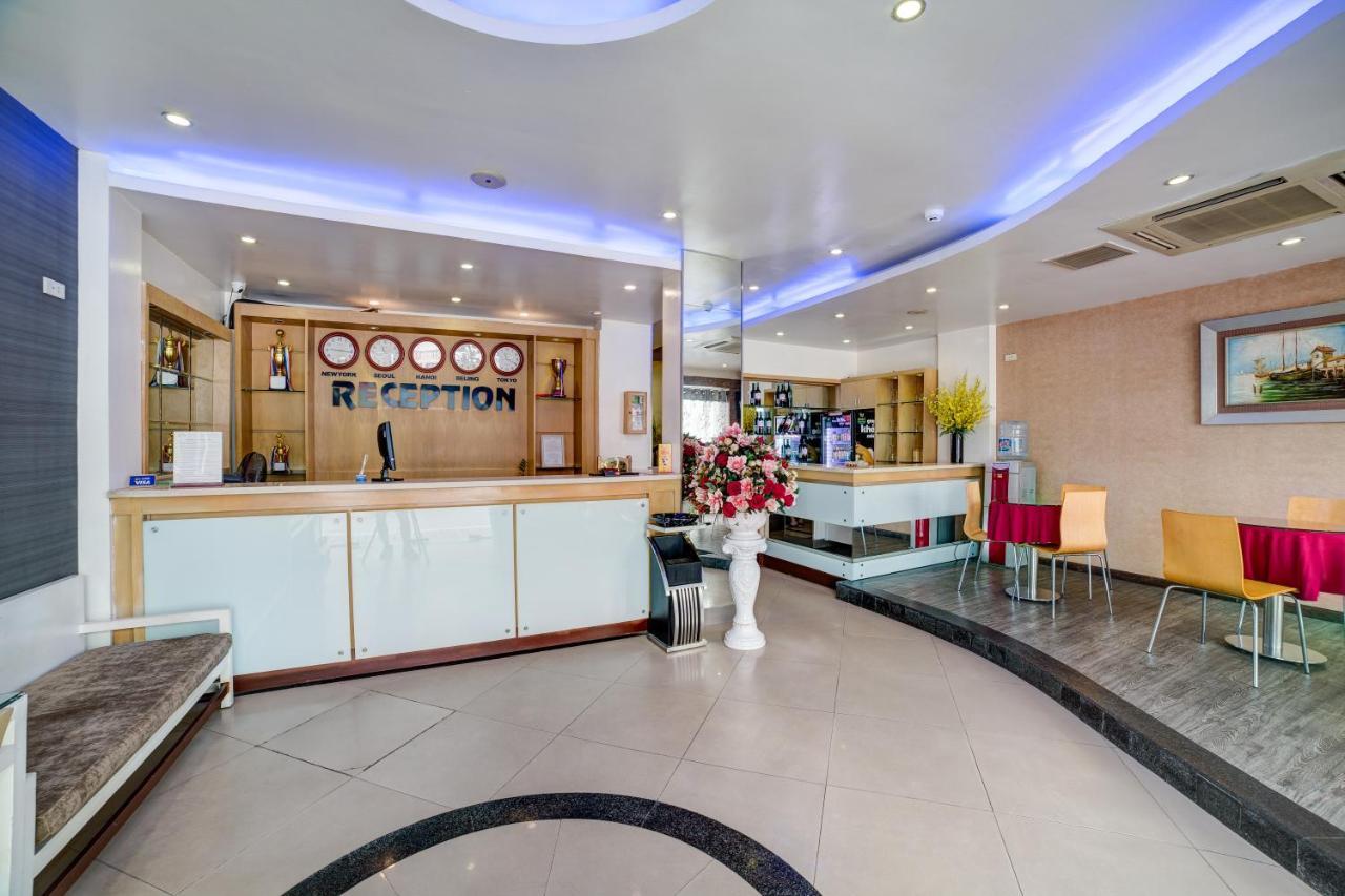 Mai 1 Hotel 2*