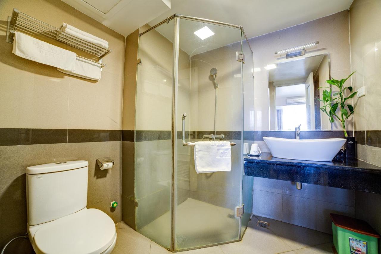 Mai 6 Hotel