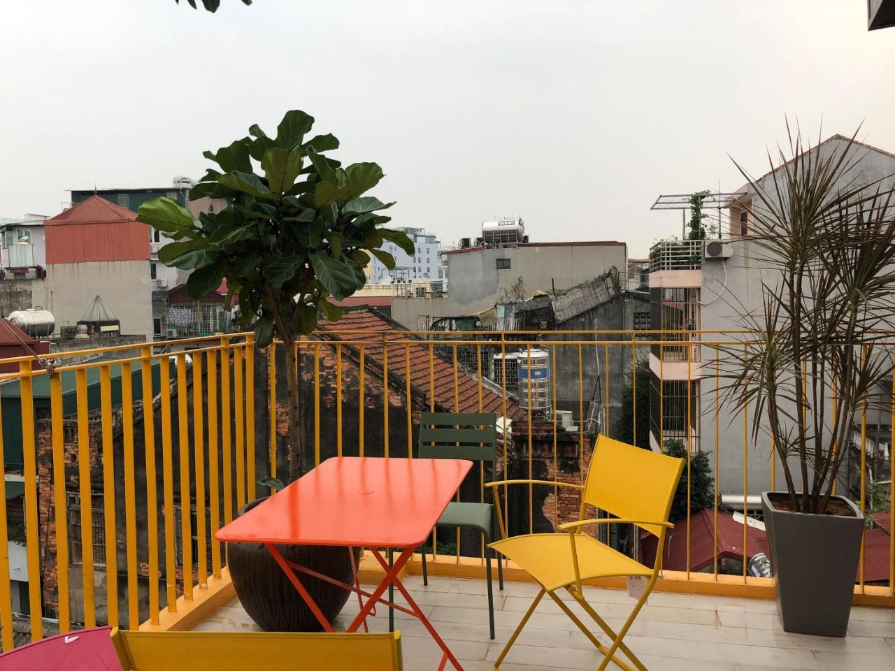 Banana * Hanoi