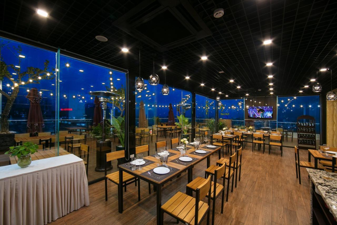 Hotel Halais 4*