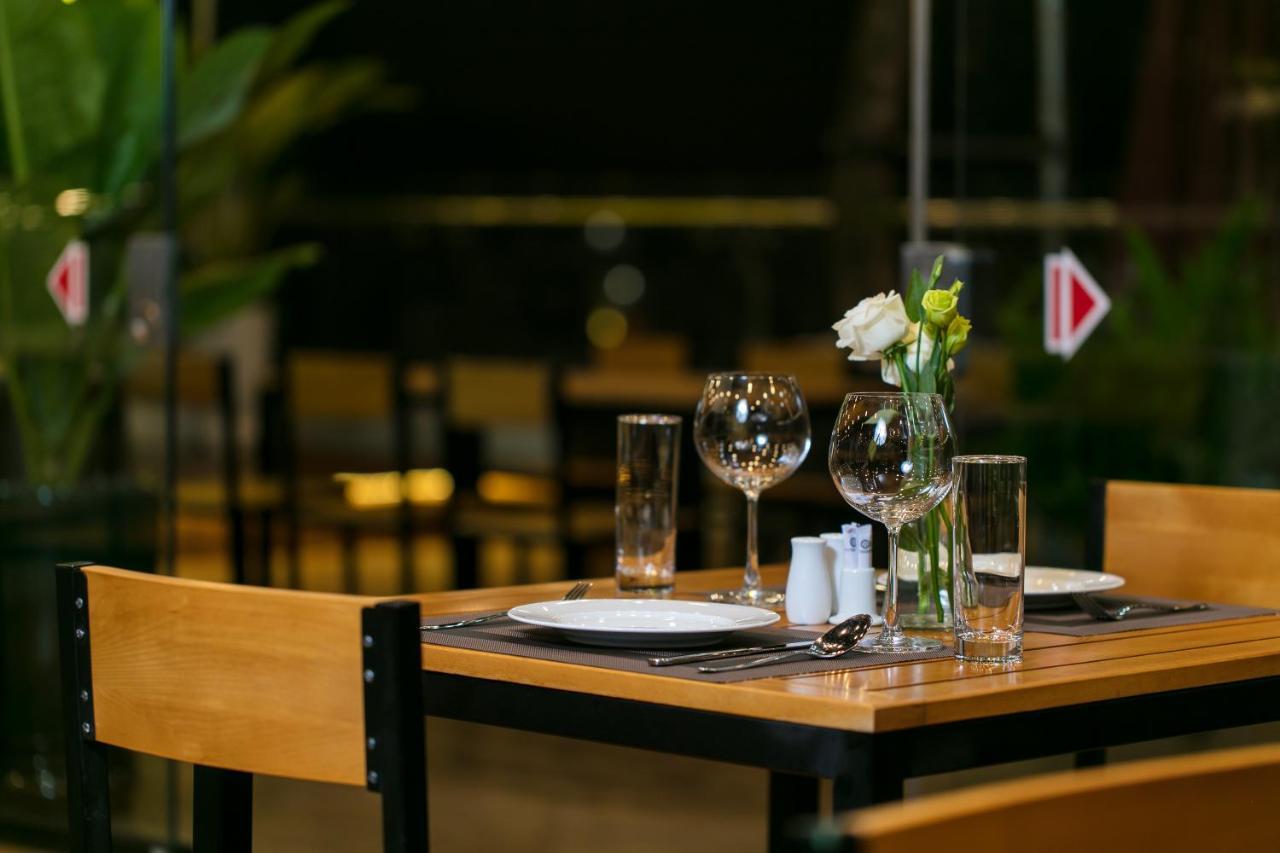 Halais Hotel 4*