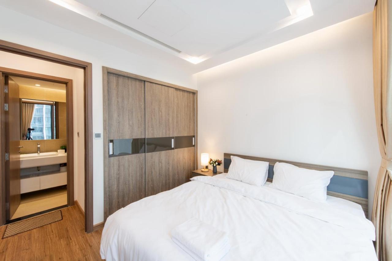 Hi-home - Vinhomes Metropolis Hanoi