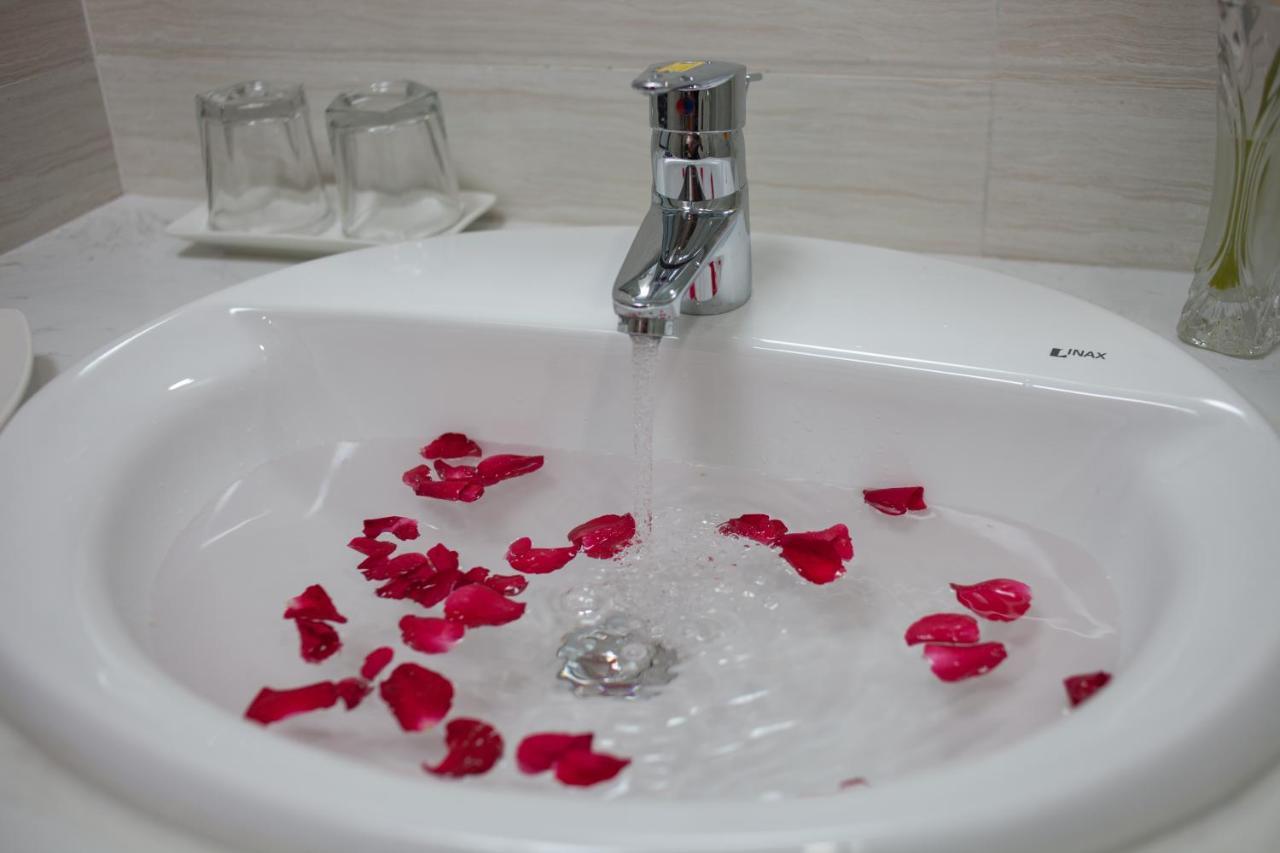 Hotel Luxury House & Travel