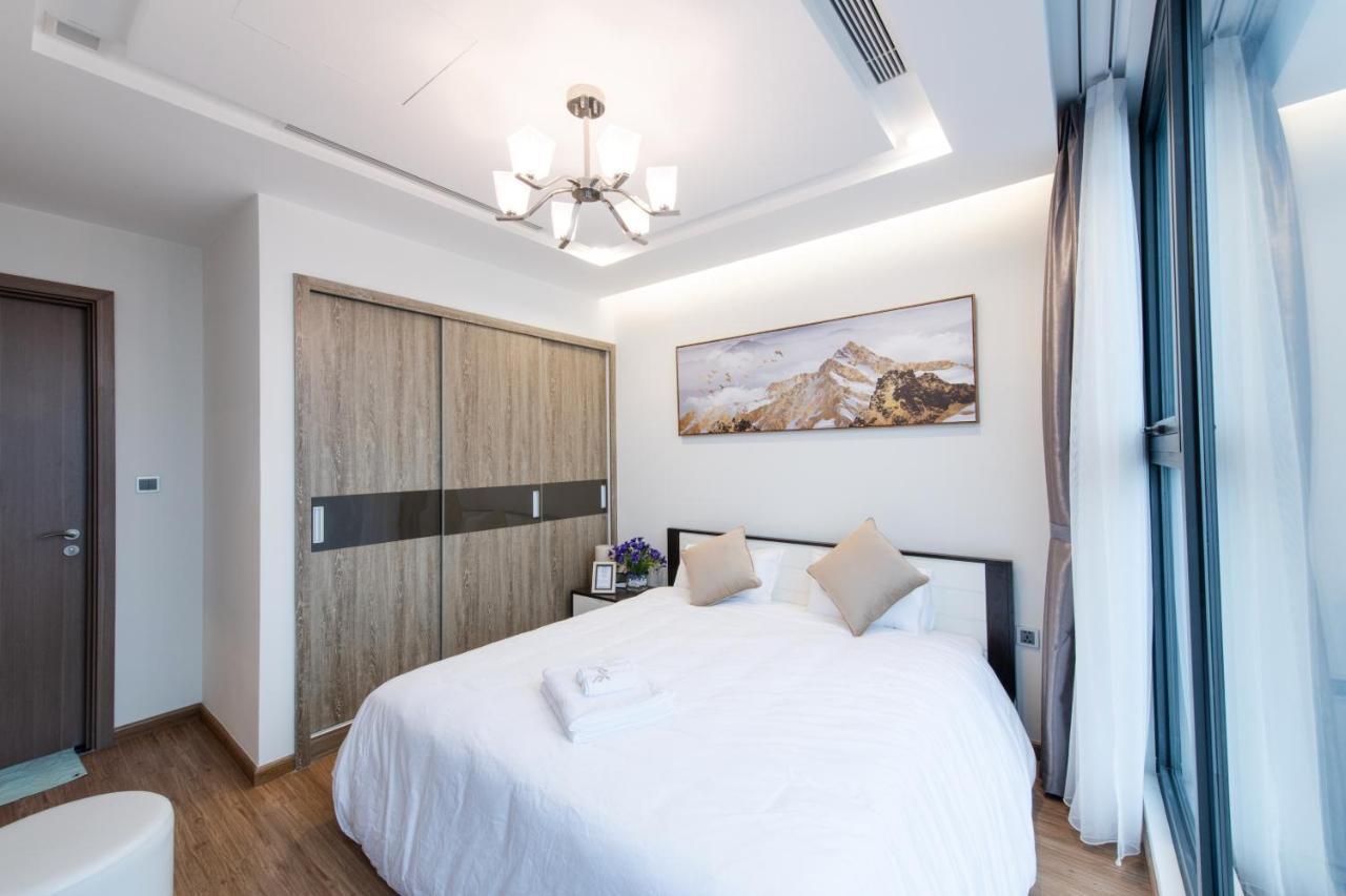 Apartment Hi-home - Vinhomes Metropolis Hanoi