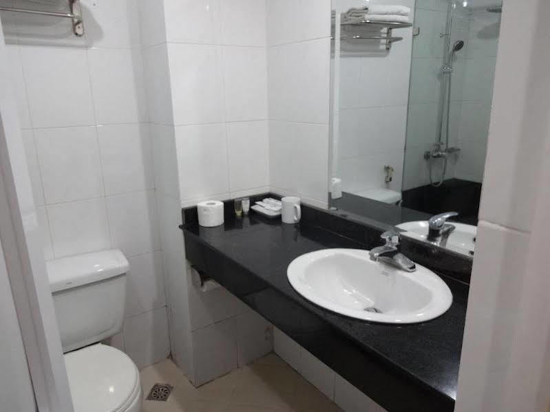 Rendezvous & 3* Hanoi