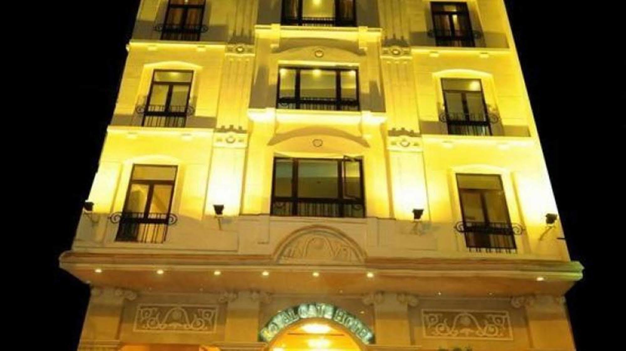Hotel Royal Gate 3*