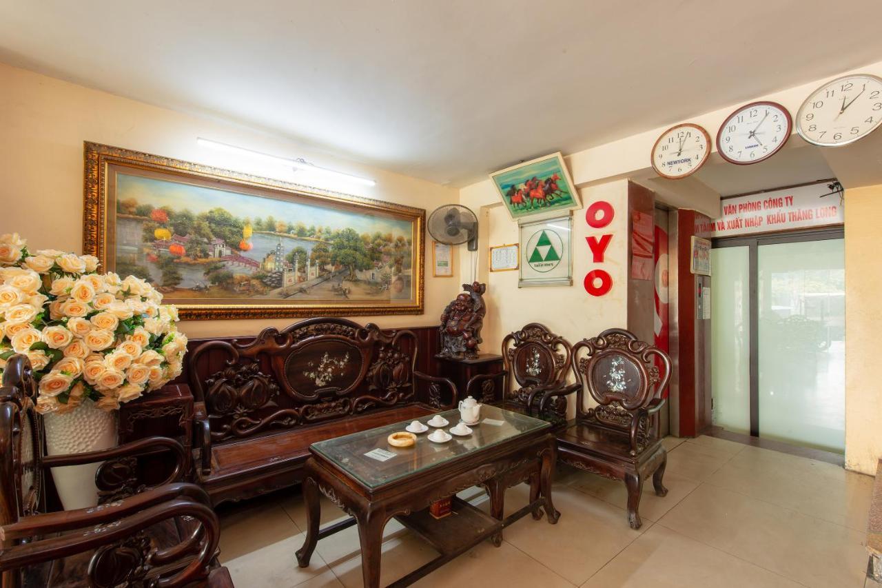 Hotel Oyo 180 Thang Long