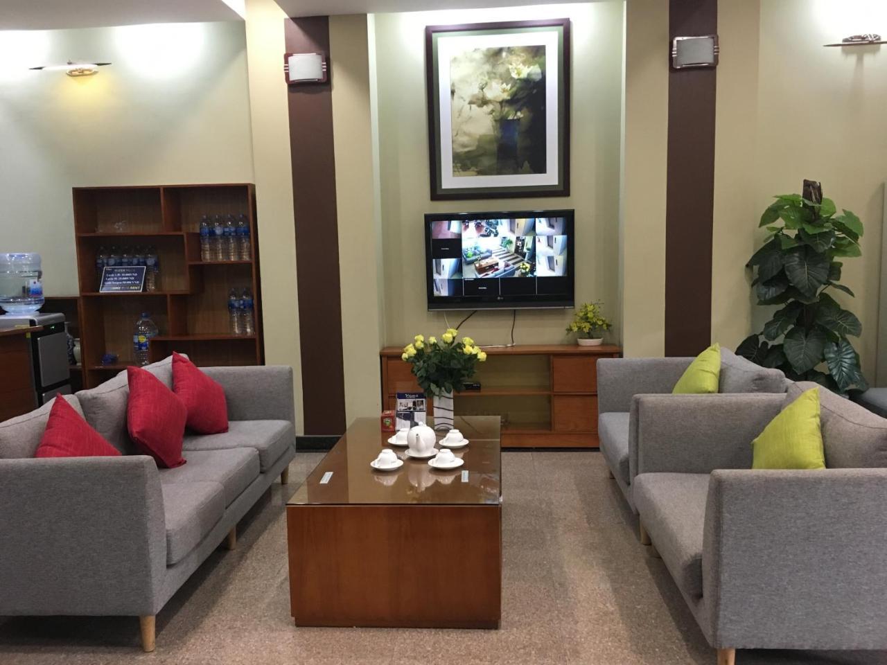 V-studio 3 3* Hà Nội