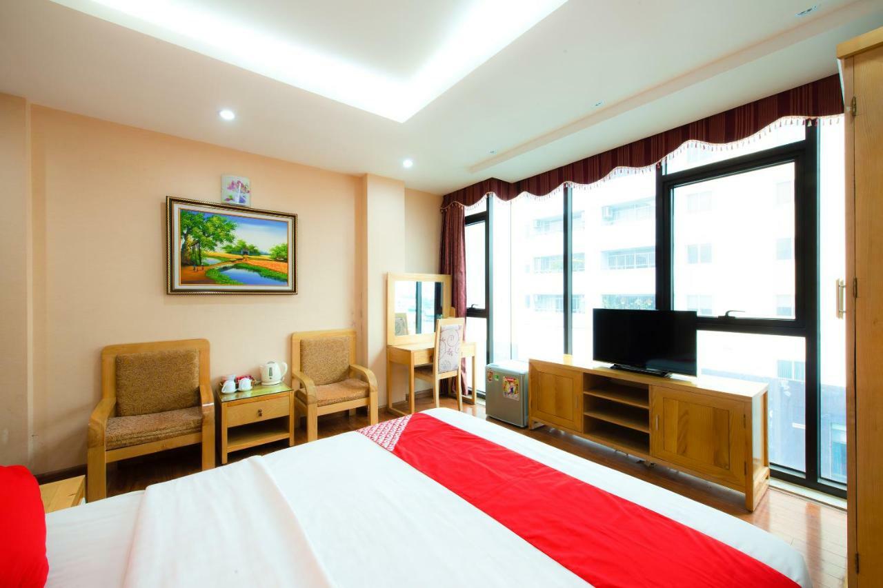 Super Oyo 191 Dragon Hotel
