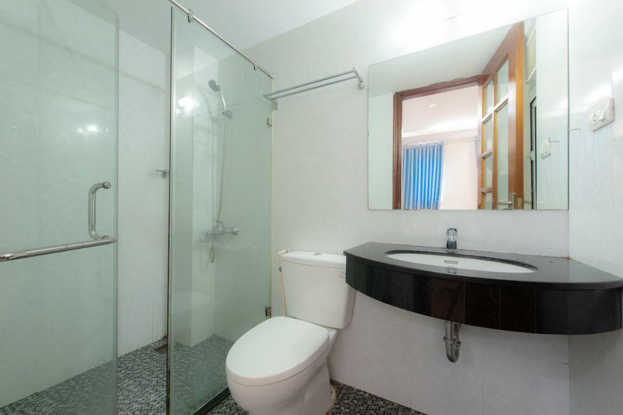 Super Oyo 191 Dragon Hotel 3*