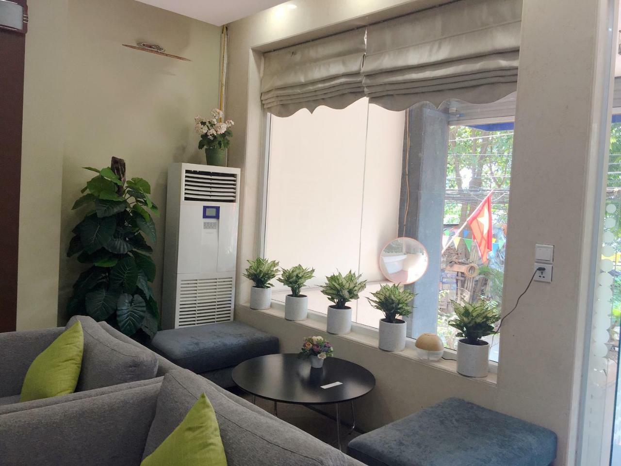 V-studio 3 Khách sạn 3*