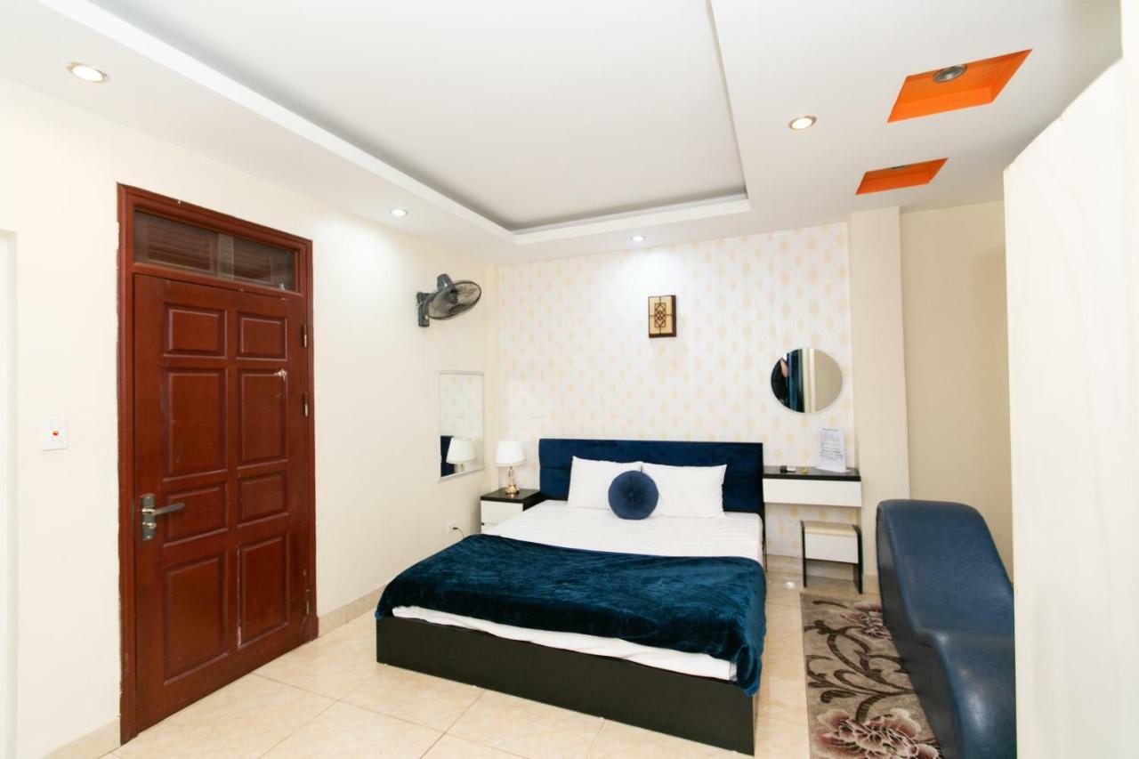 Hoa Lan Hostel Hanoi