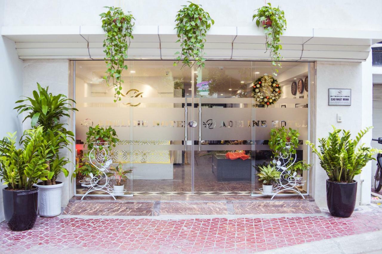 Adeline Hotel