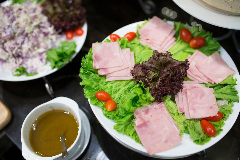 Khách sạn Và S