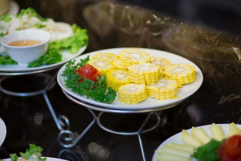 Và S Khách sạn 4*