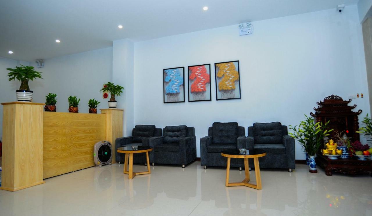 Quan Hoa Hotel 3*