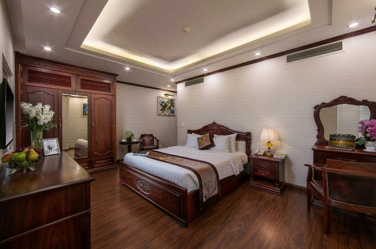 Hotel Royal St 3*