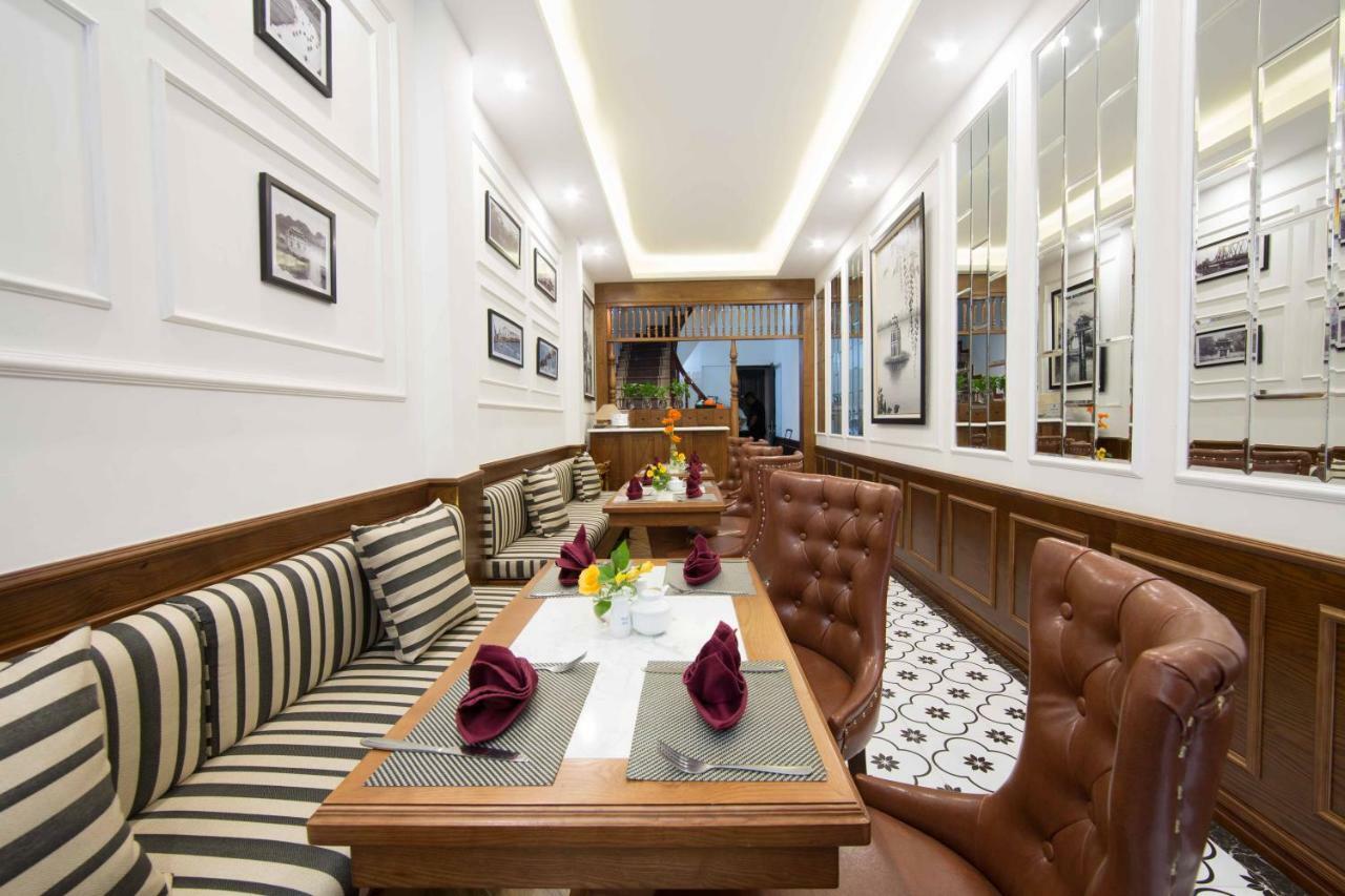 Amber Hotel 3*