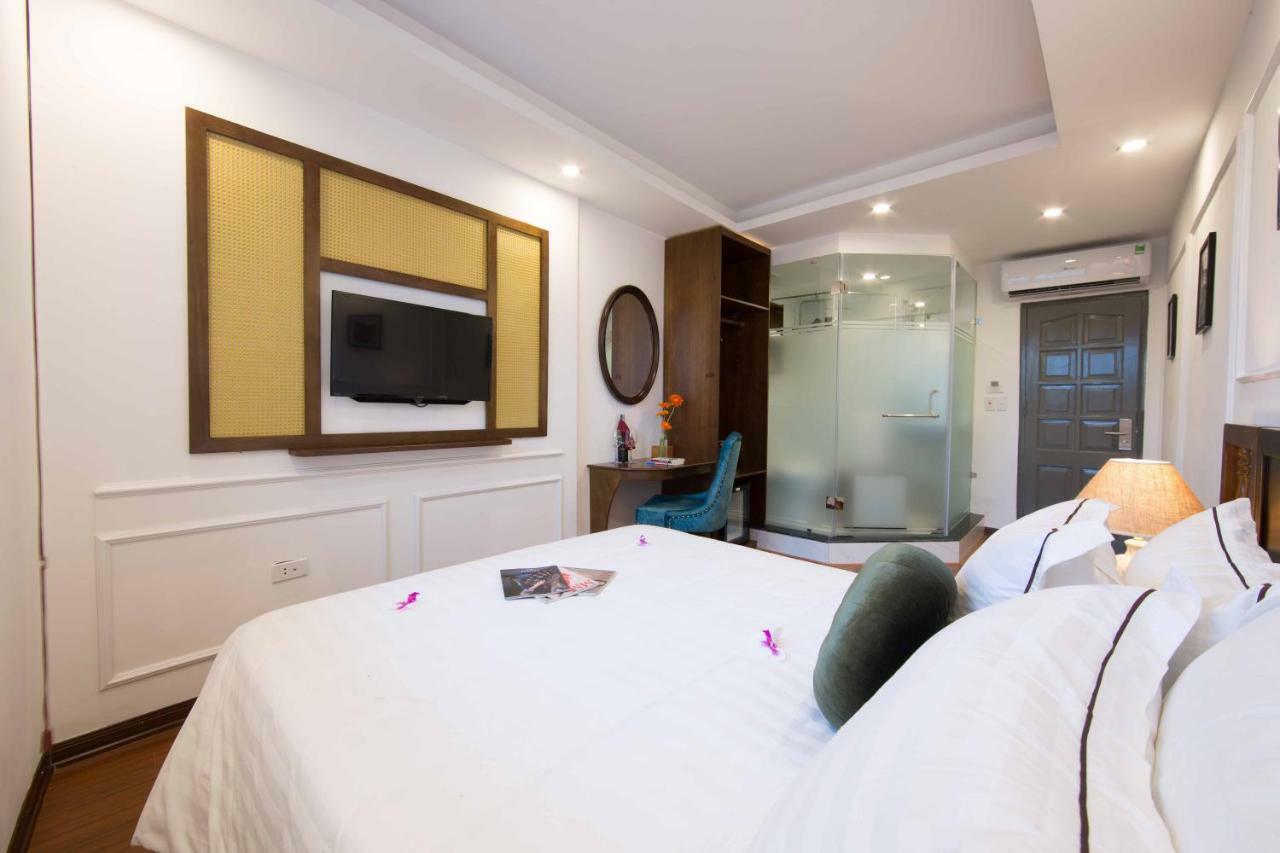 Amber Hotel