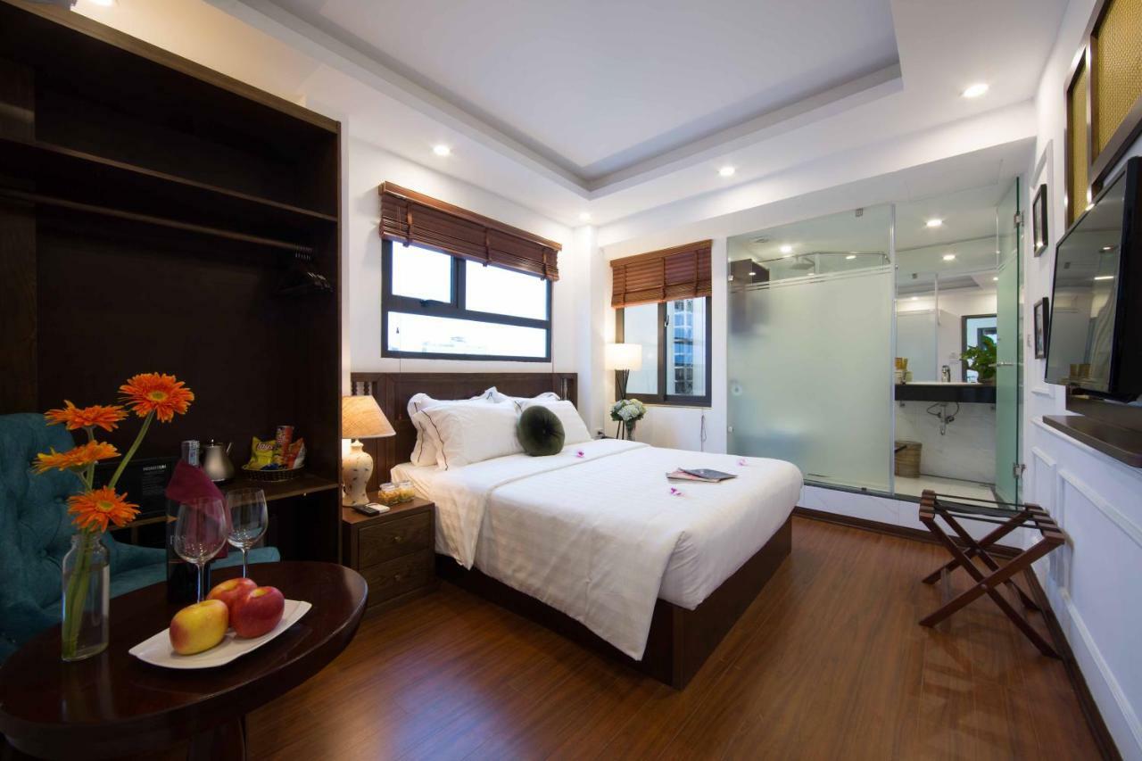 Amber Hanoi