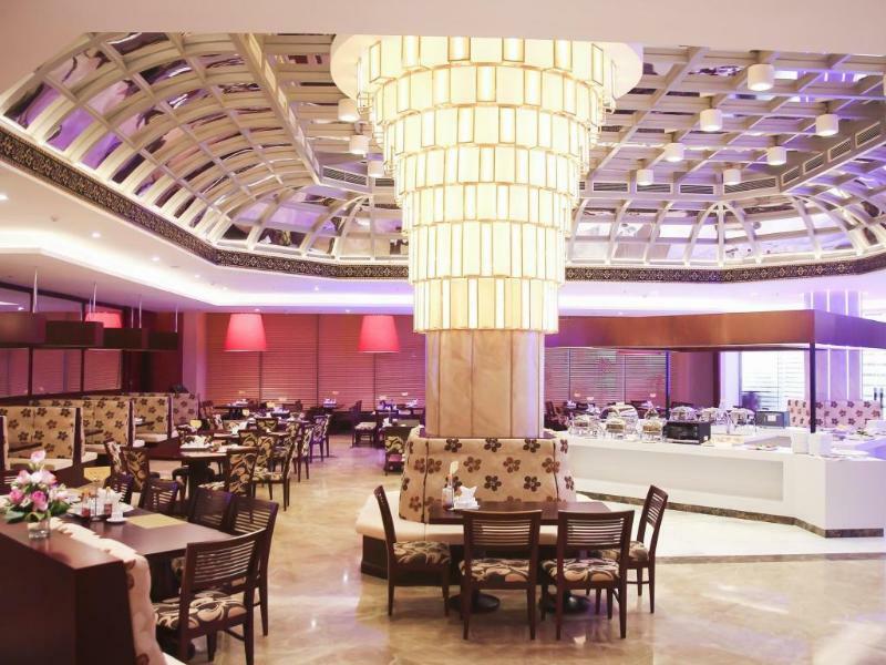 Army Hotel