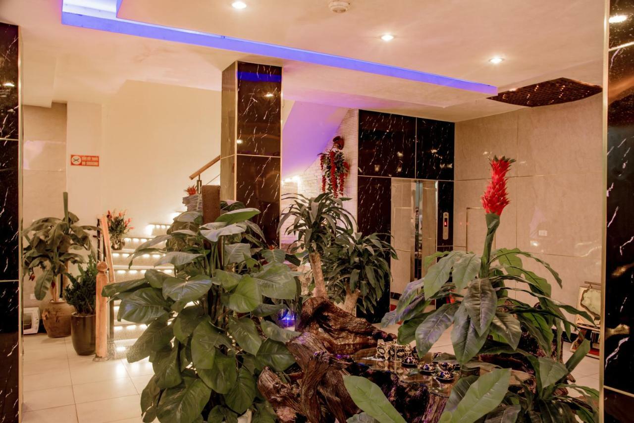 Oyo 1143 Thu Giang Hotel 2*