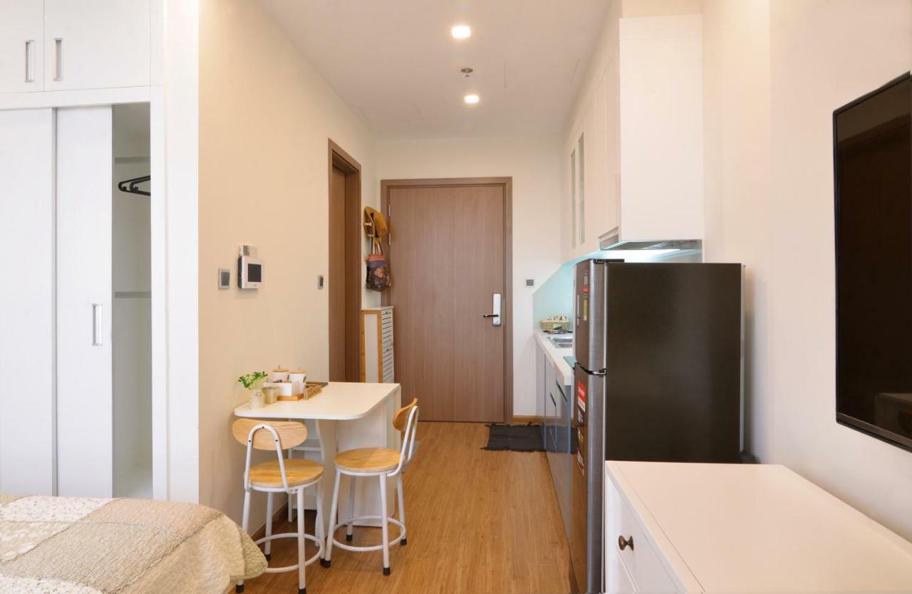 A Cosy In Vinhomes Bay Ha Noi *