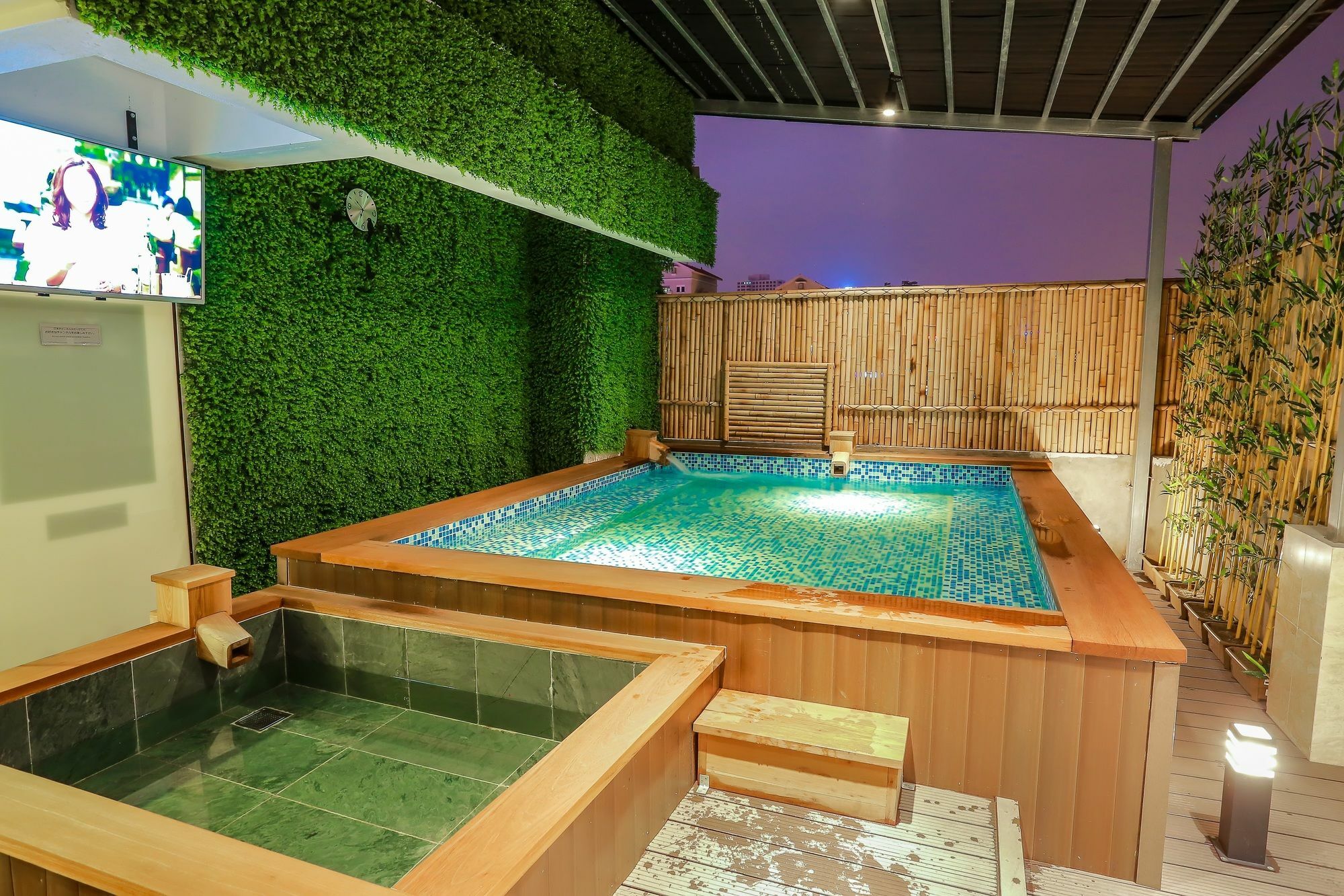 Hotel Momizi Business Hanoi