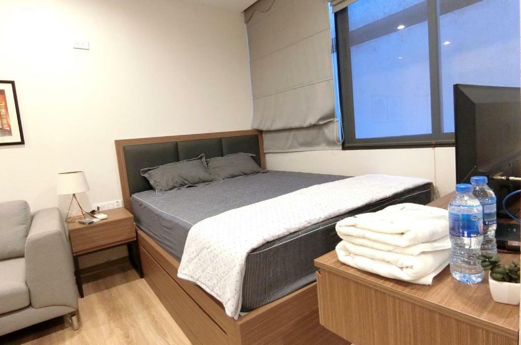 Lotus West Aparthotel 2*