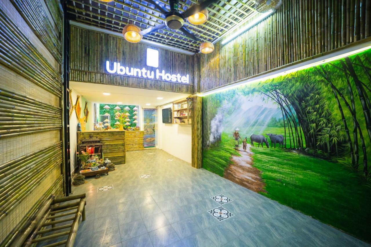 Ubuntu & Tours Hostel