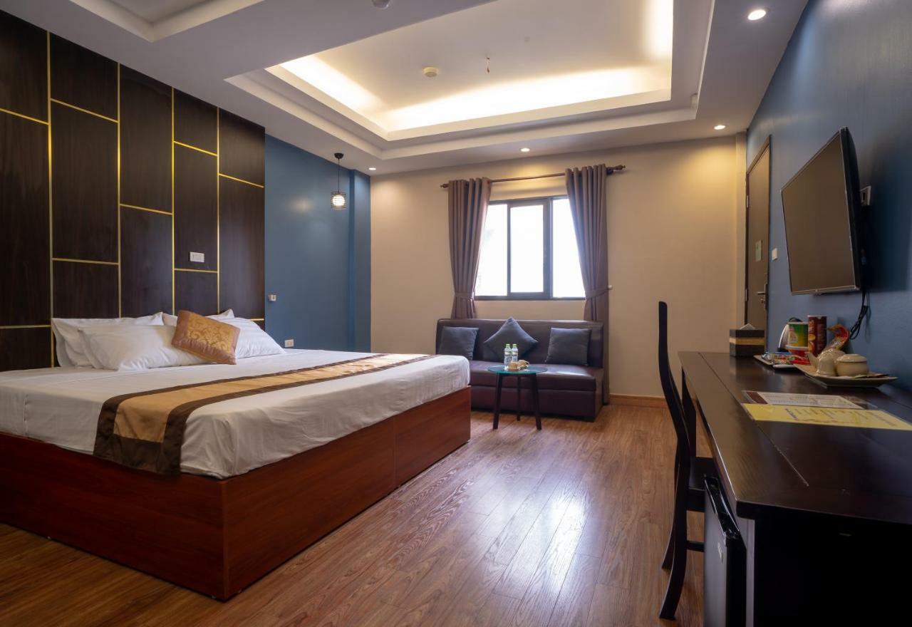 My 23 3* Hanoi