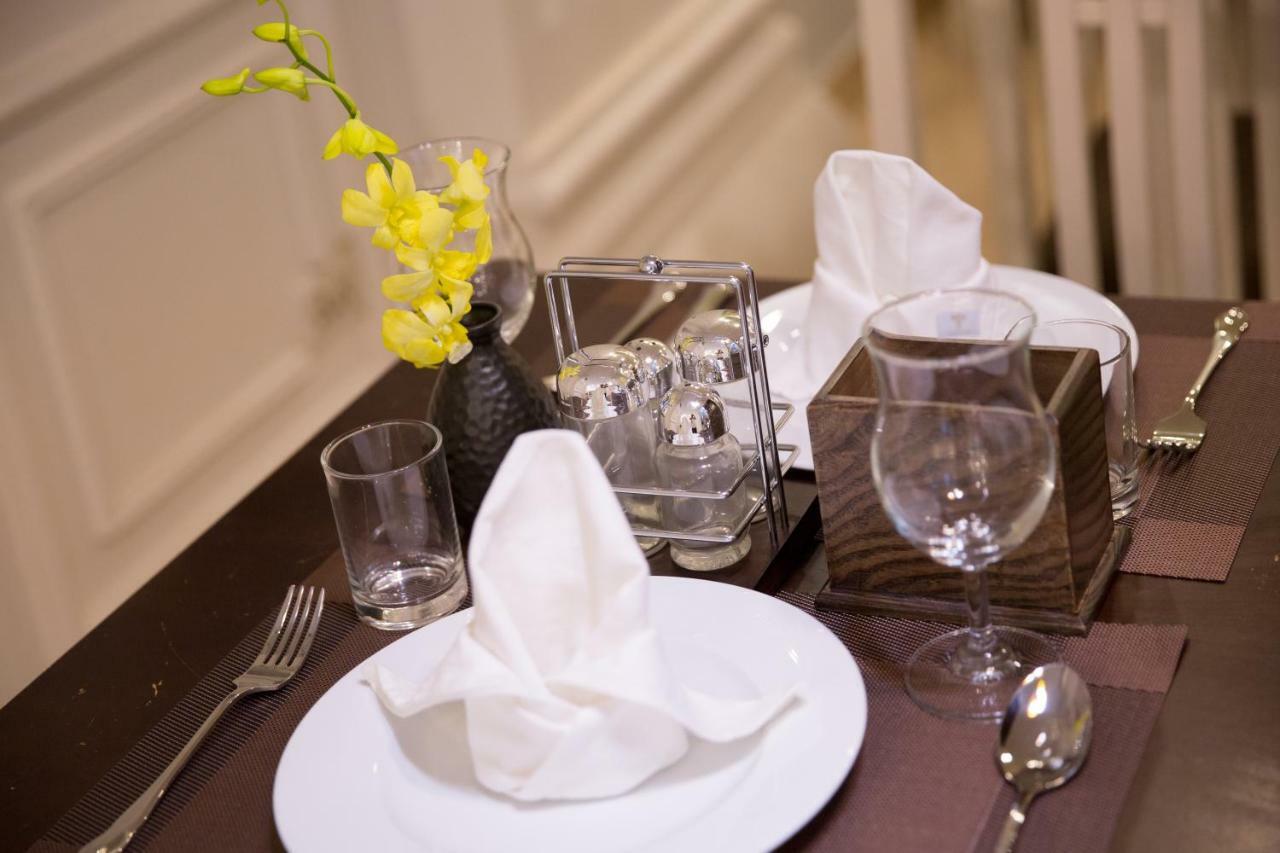 Bed & Breakfast Aquamarine & Travel Hanoi