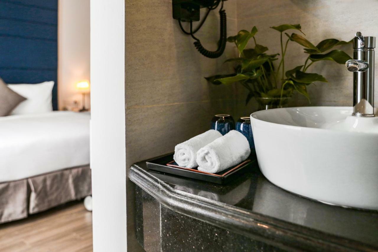 Hotel Backpackers & Rooftop Bar 3*