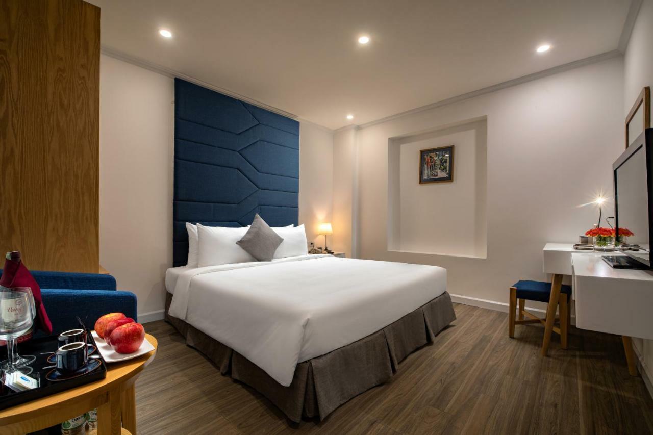 Hotel Backpackers & Rooftop Bar 3*