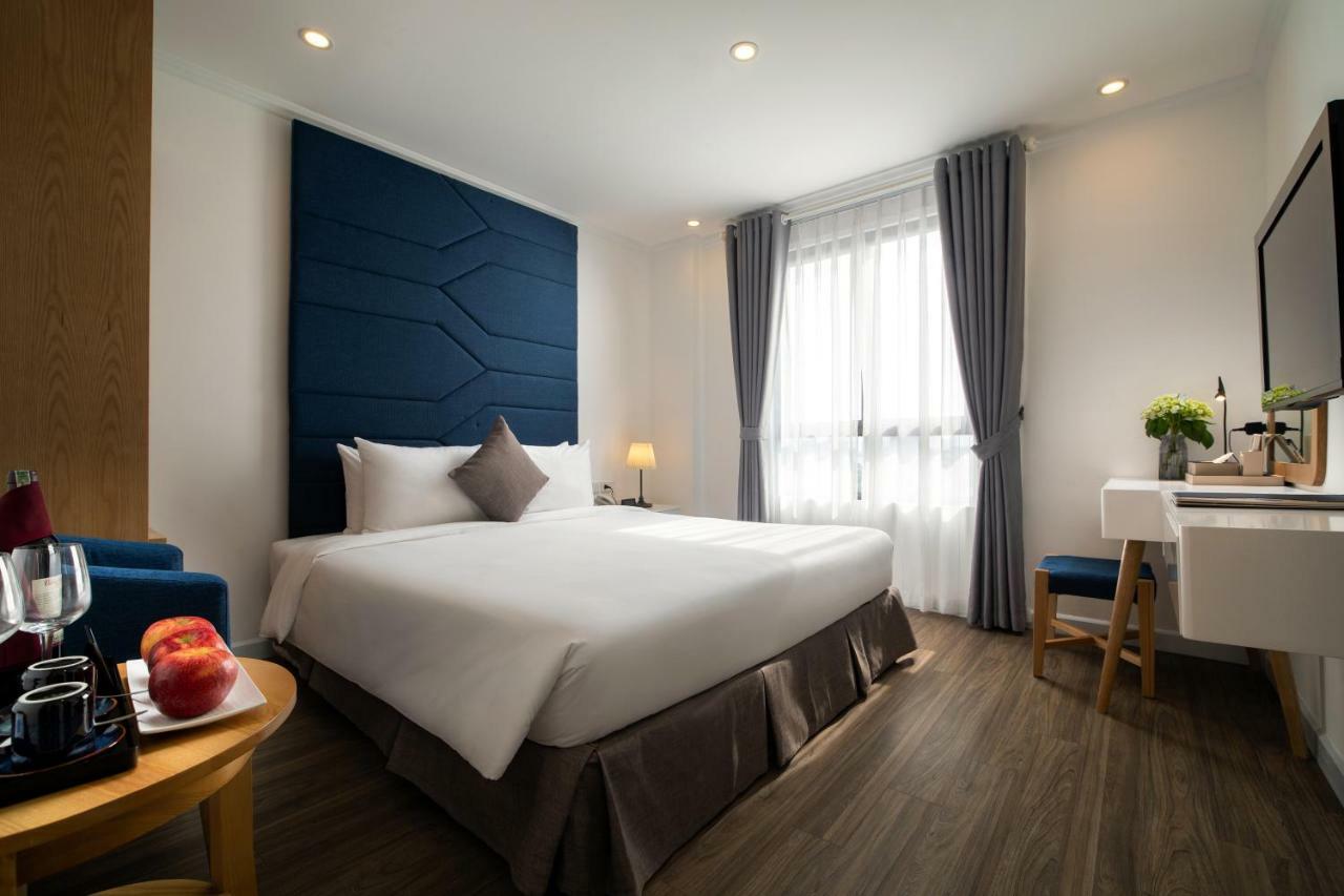 Backpackers & Rooftop Bar Hotel 3*
