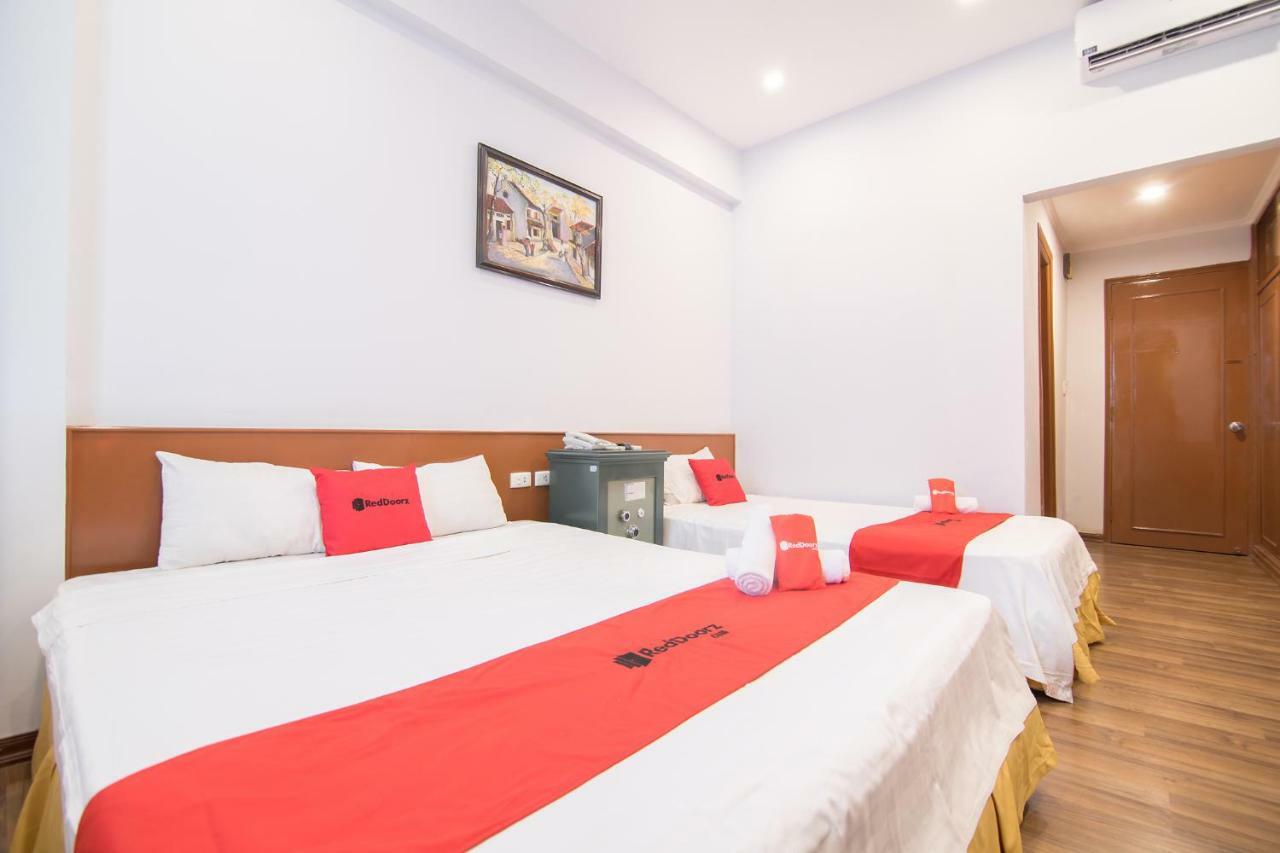 Reddoorz Near Mieu Quoc Tu Giam 3*