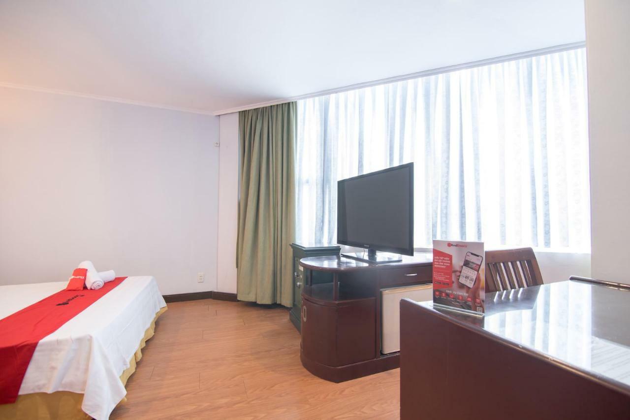 Hotel Reddoorz Near Mieu Quoc Tu Giam Hanoi