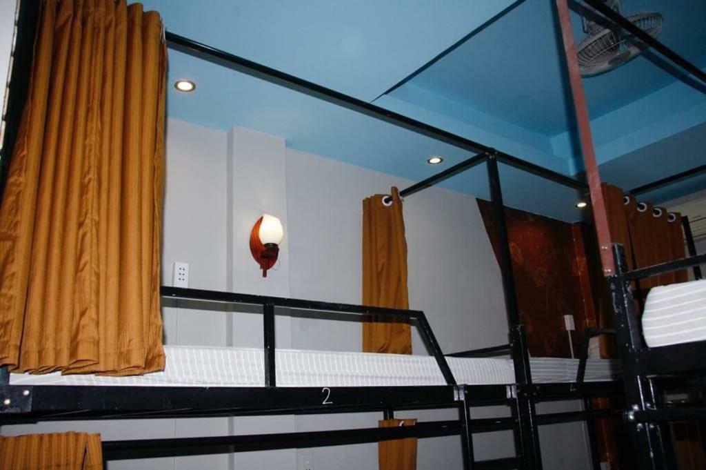 Hostel Massive Hanoi