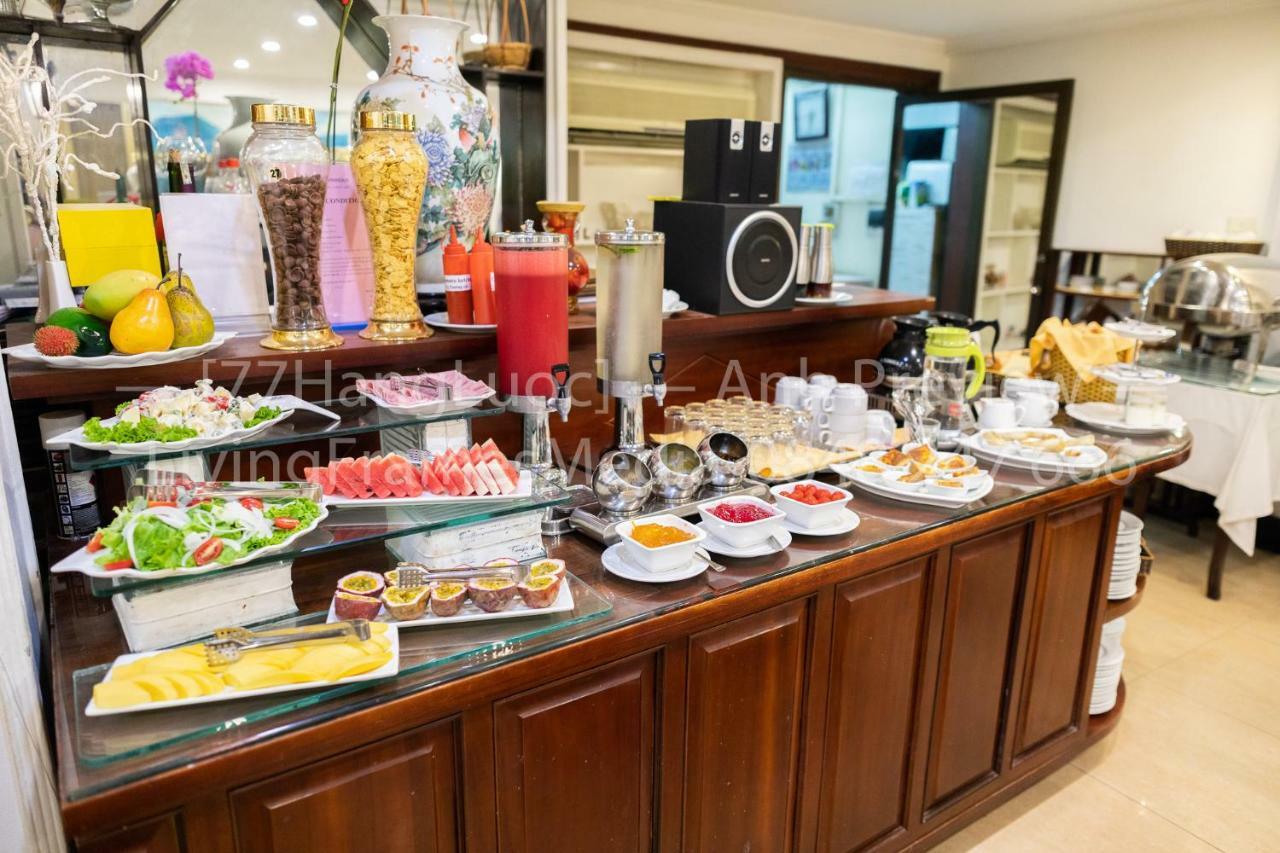 Hotel Little Town 4*
