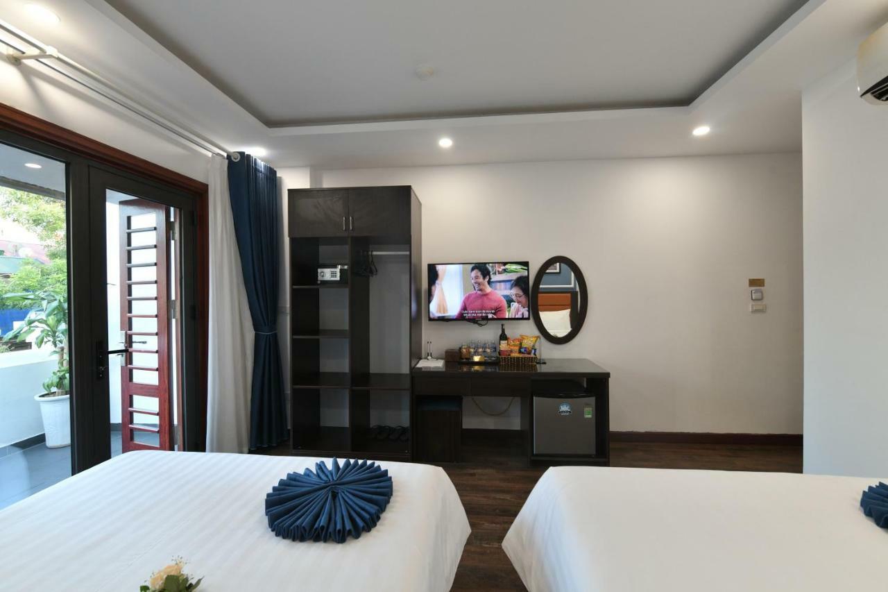 Elpis Hotel