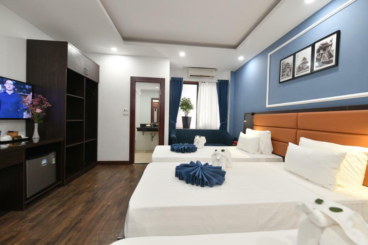 Elpis Hotel
