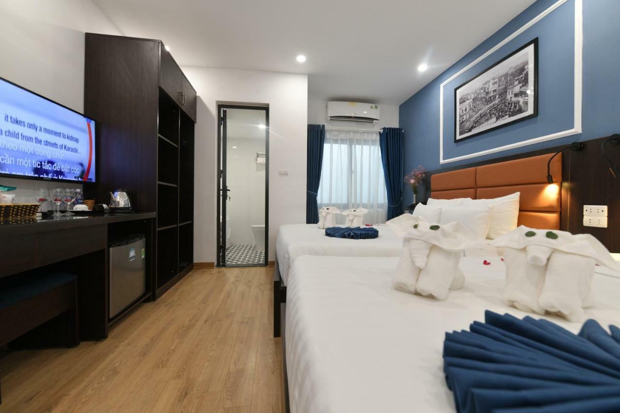 Elpis Hotel
